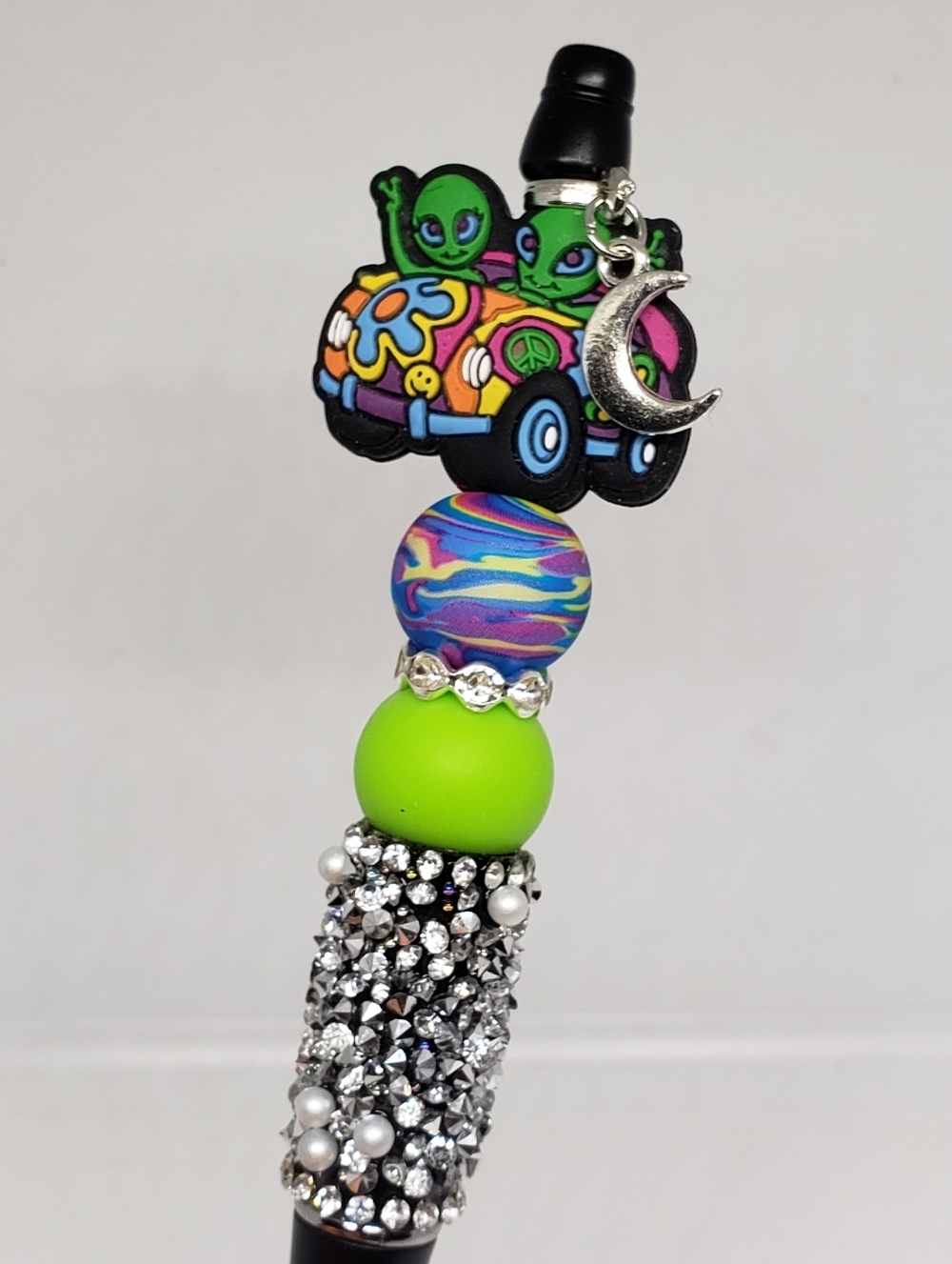 Handmade Alien Peace Beaded Silicone Focal Bead Pen